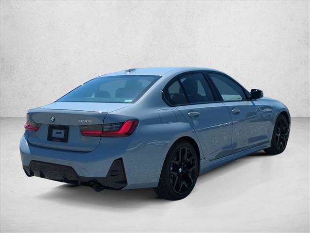 New 2026 BMW 330i Sedan w/ M Sport Package RWD image 2