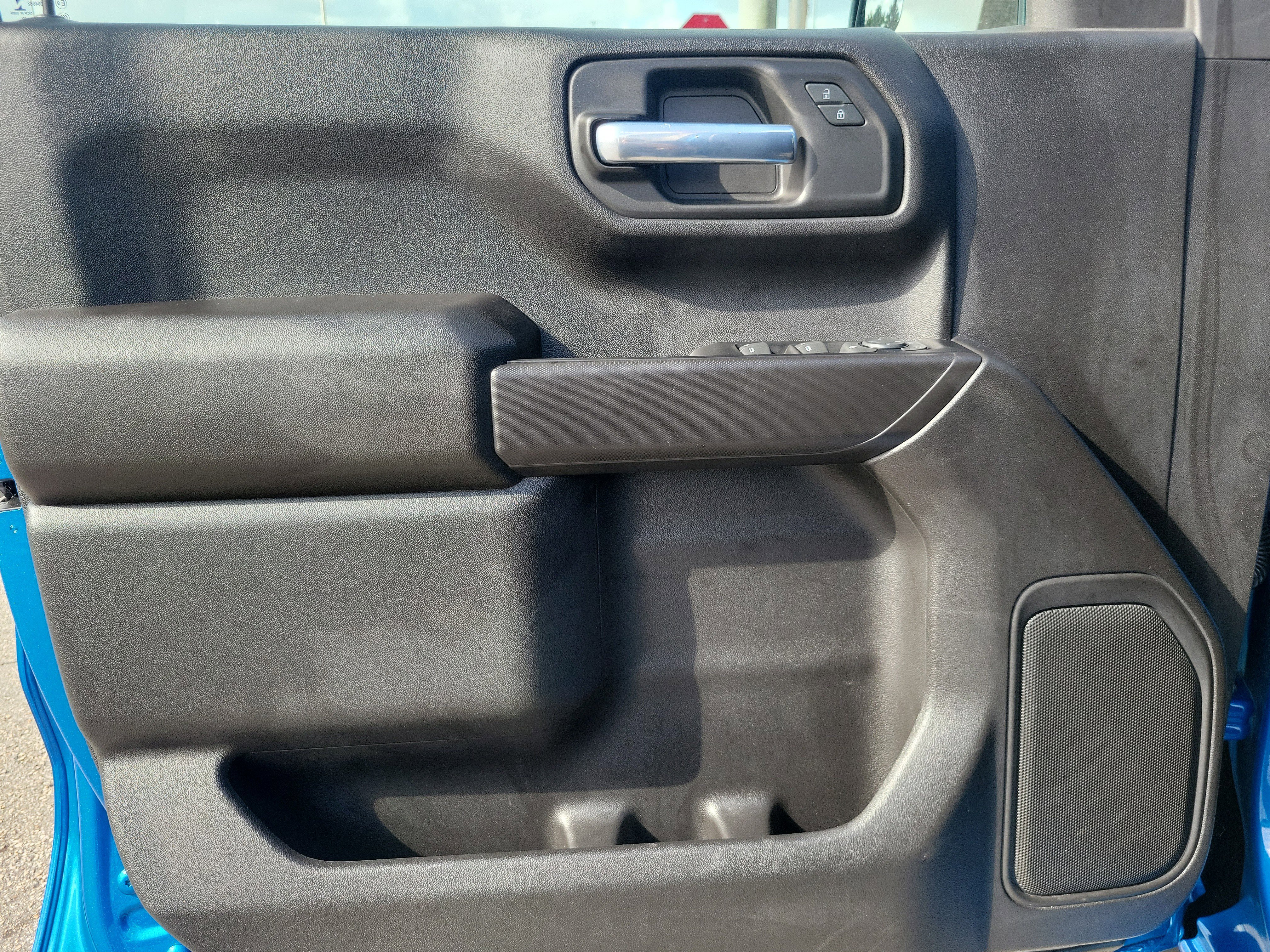 Used 2022 Chevrolet Silverado 1500 Custom image 21