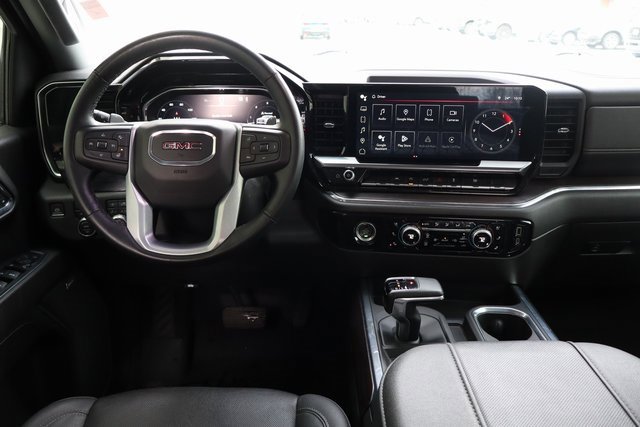 Used 2023 GMC Sierra 1500 SLT w/ SLT Premium Package image 5