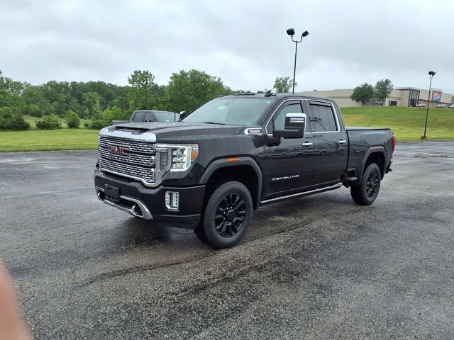 Used 2021 GMC Sierra 2500 Denali w/ Denali Black Diamond Edition AWD/4WD image 40