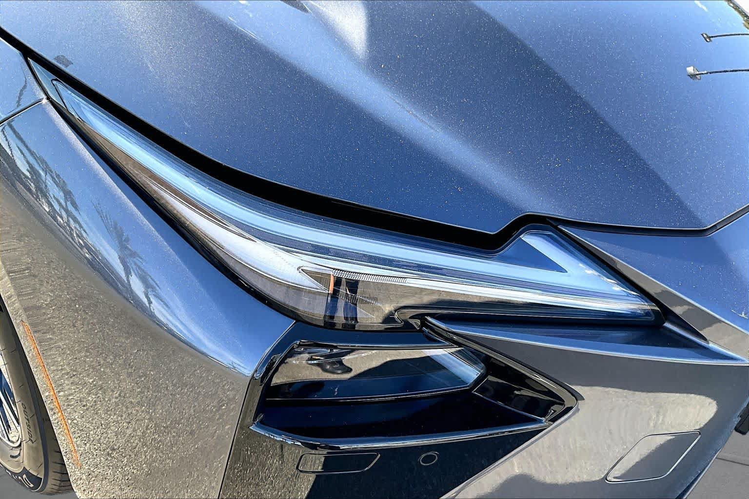 New 2026 Lexus ES 350e w/ Convenience Package FWD image 21