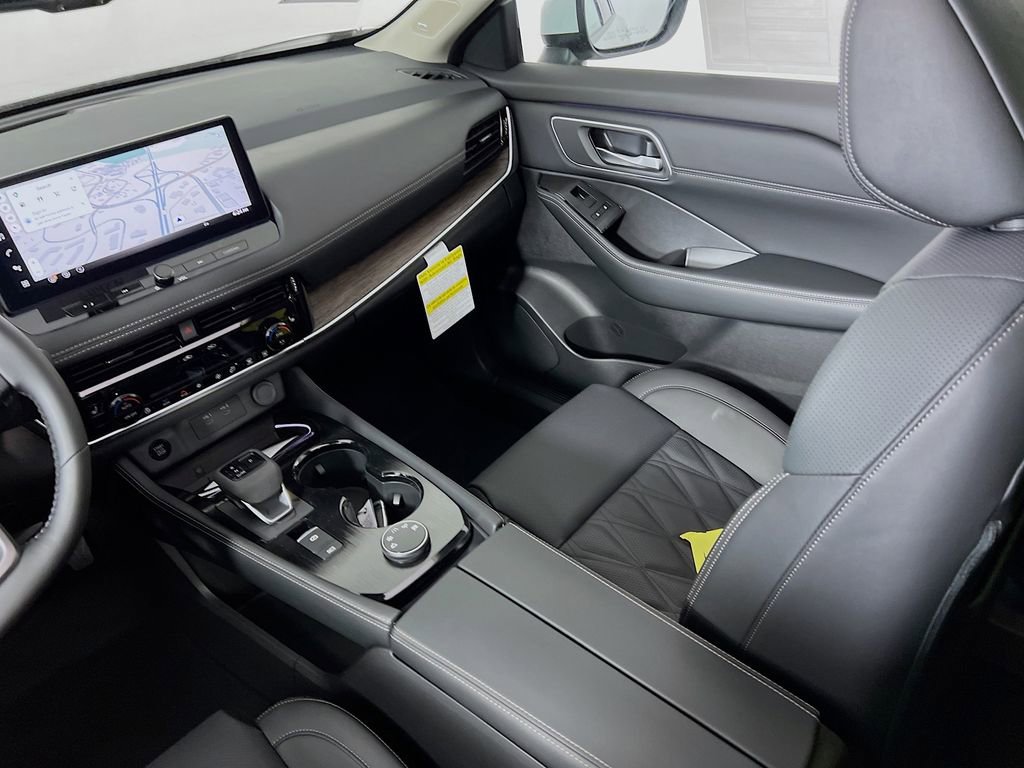 New 2026 Nissan Rogue Platinum AWD/4WD image 23