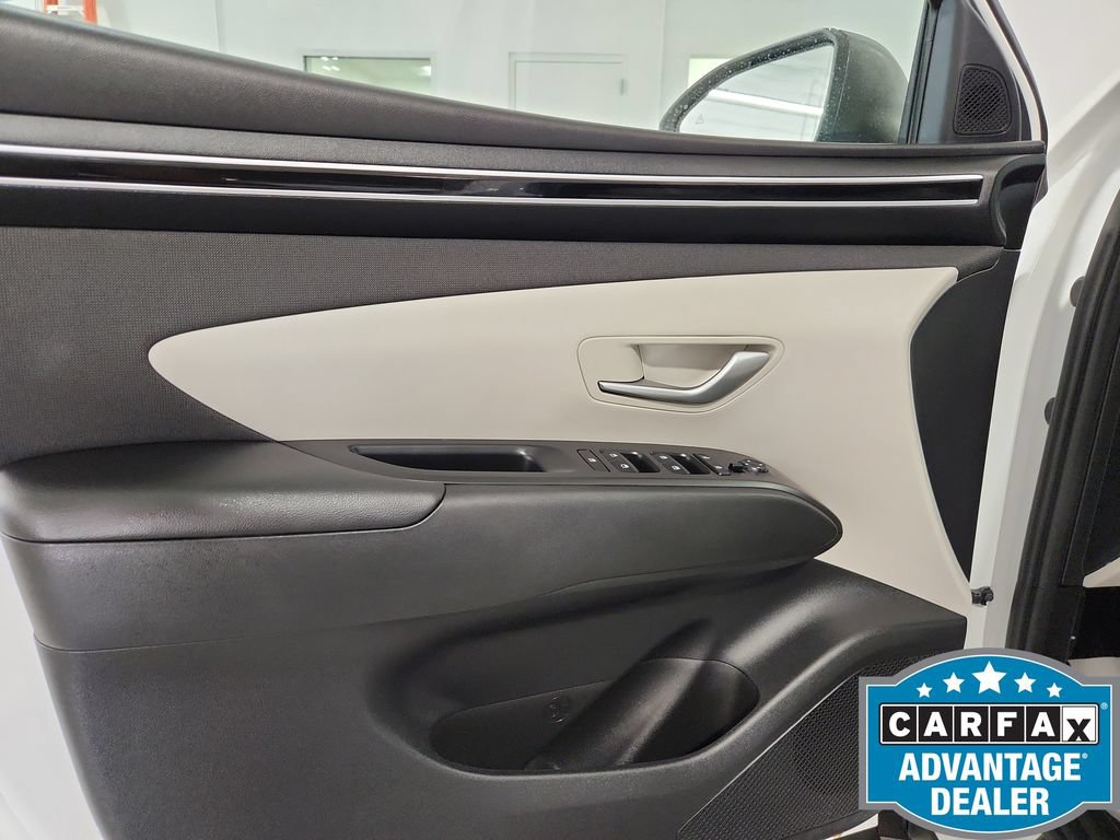 Used 2023 Hyundai Tucson SEL w/ Convenience Package AWD/4WD image 11