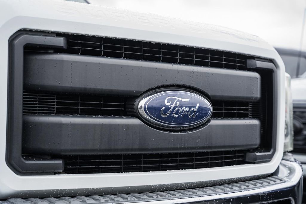 Used 2015 Ford F450 XL w/ XL Value Package image 17