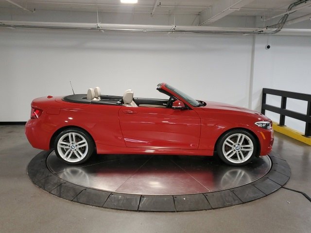 Used 2017 BMW 230i xDrive Convertible image 9