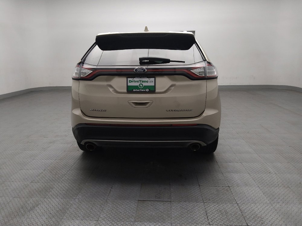 Used 2018 Ford Edge Titanium FWD image 7