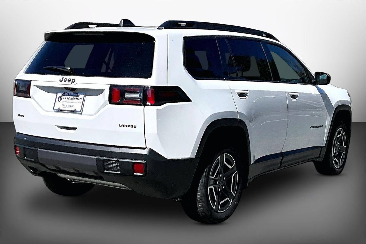 New 2026 Jeep Cherokee Laredo AWD/4WD image 8