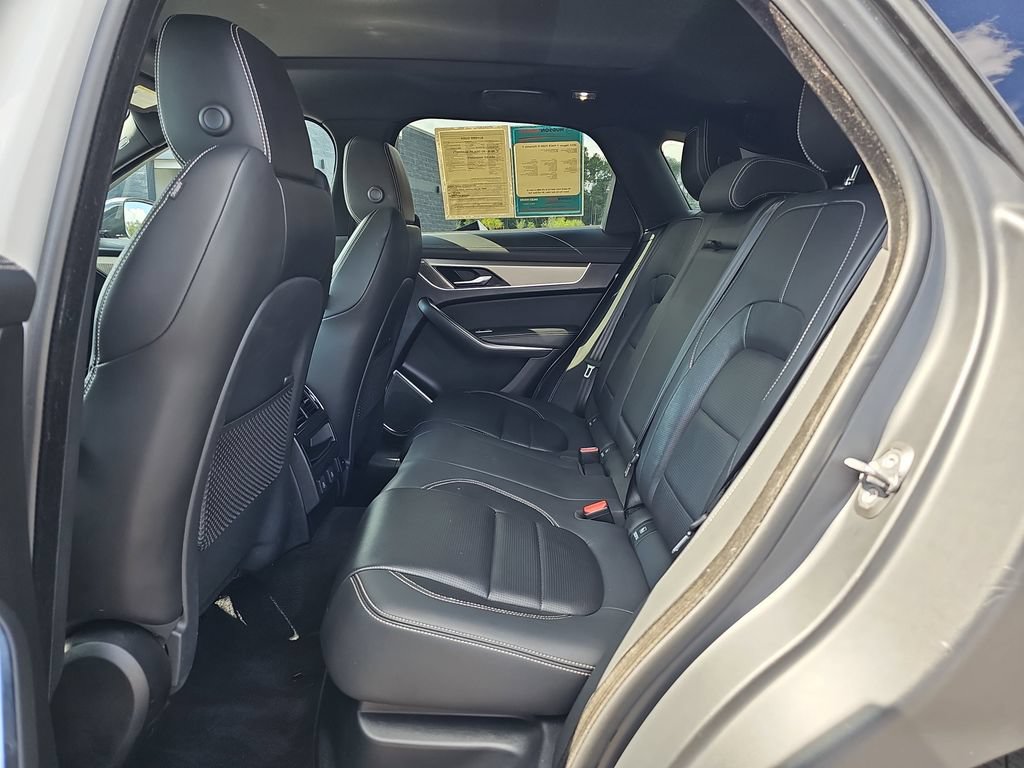 Used 2024 Jaguar F-PACE R-Dynamic S AWD/4WD image 19