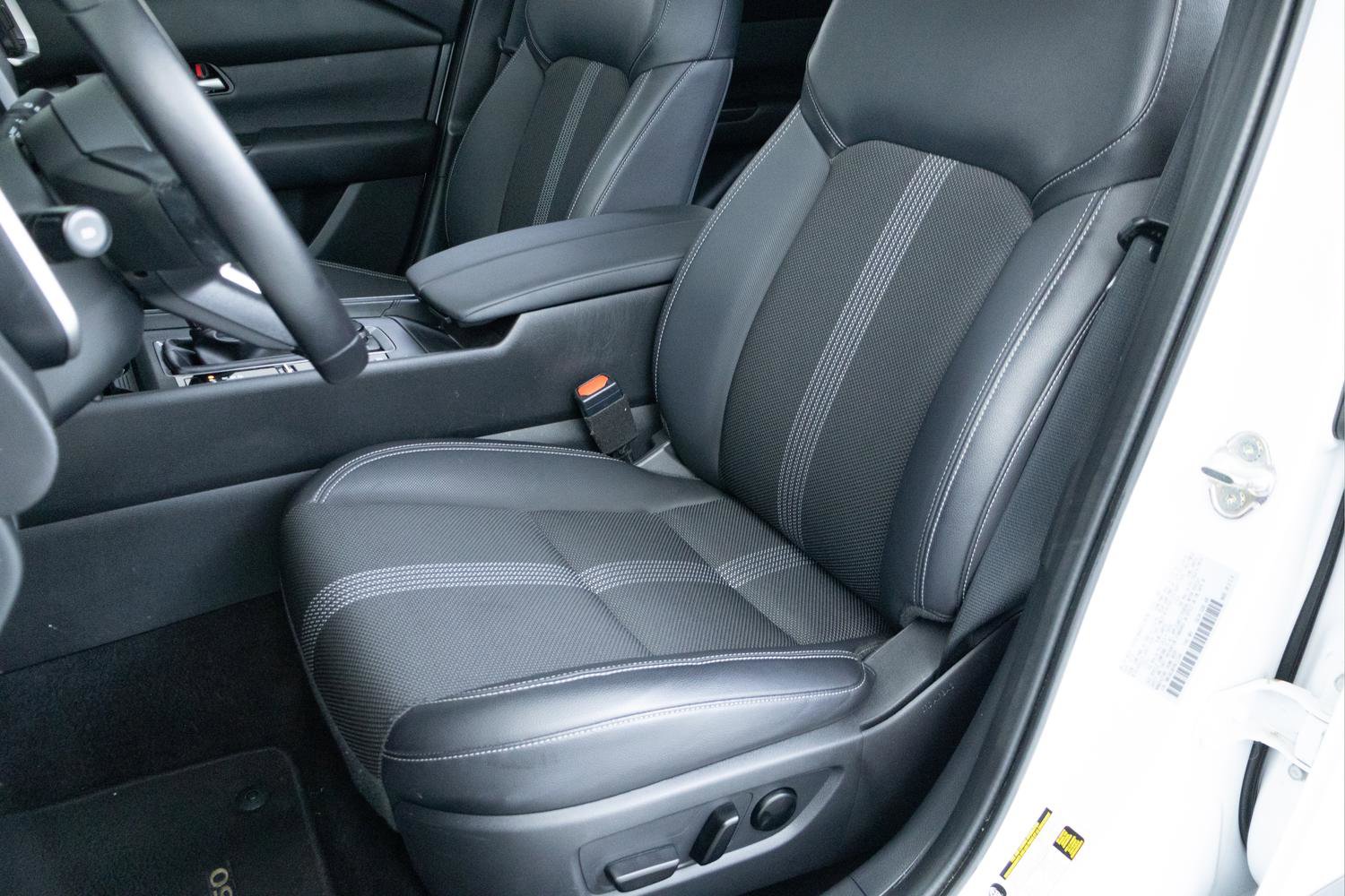 Used 2023 MAZDA CX-50 2.5 S w/ Cargo Package image 12