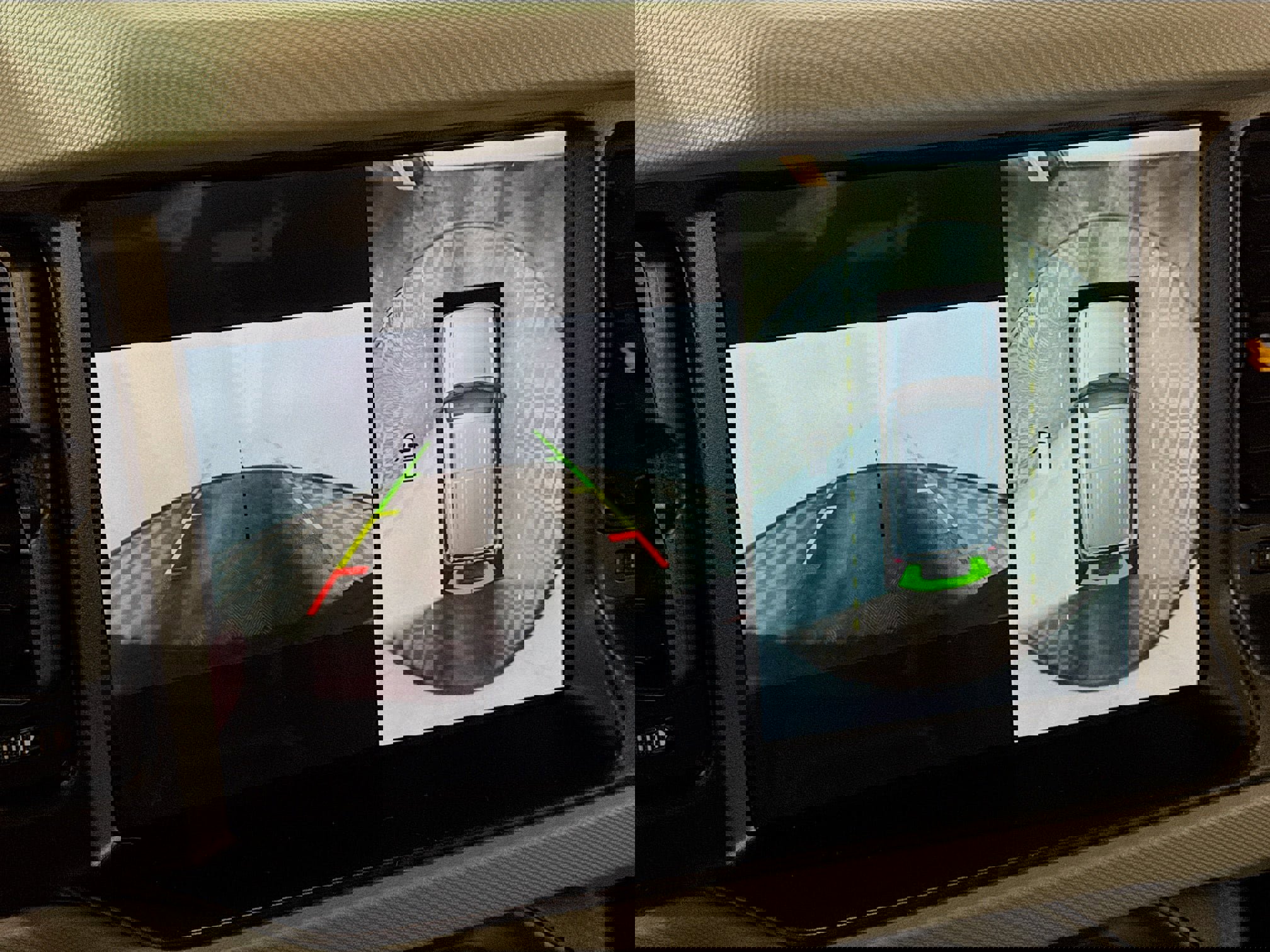 Used 2022 Ford Bronco Badlands image 4