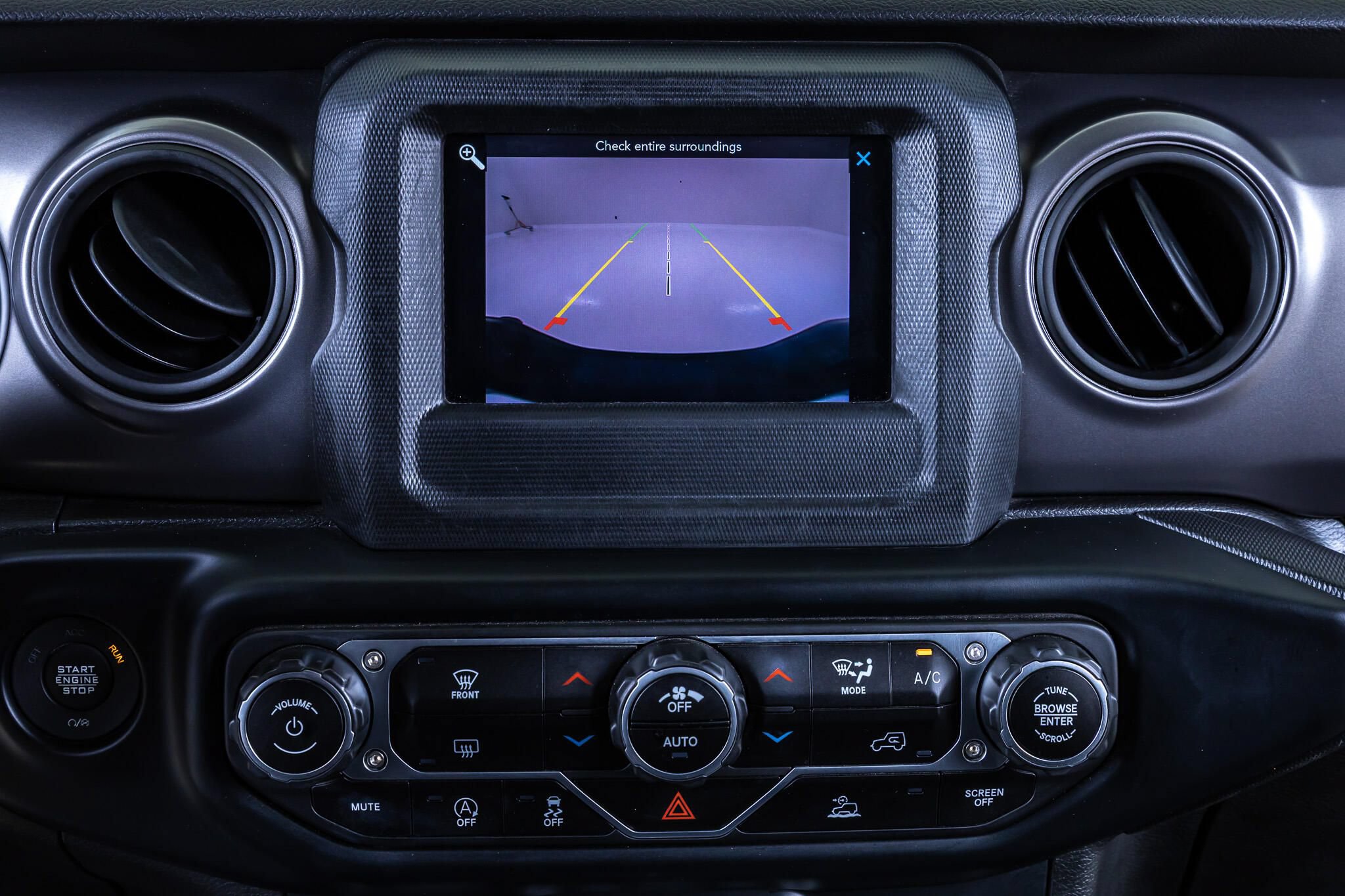 Used 2023 Jeep Gladiator Sport AWD/4WD image 24