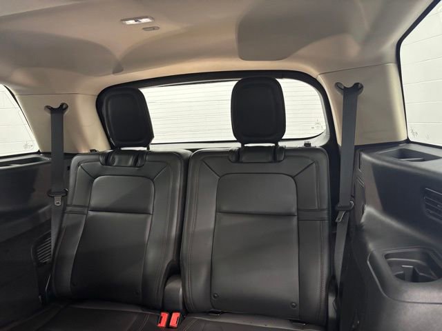 Used 2024 Lincoln Aviator Reserve AWD/4WD image 10
