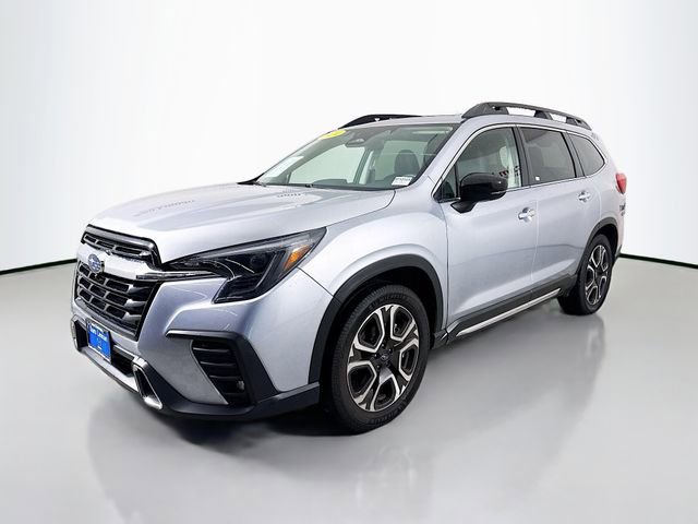 Used 2024 Subaru Ascent Touring AWD/4WD image 3