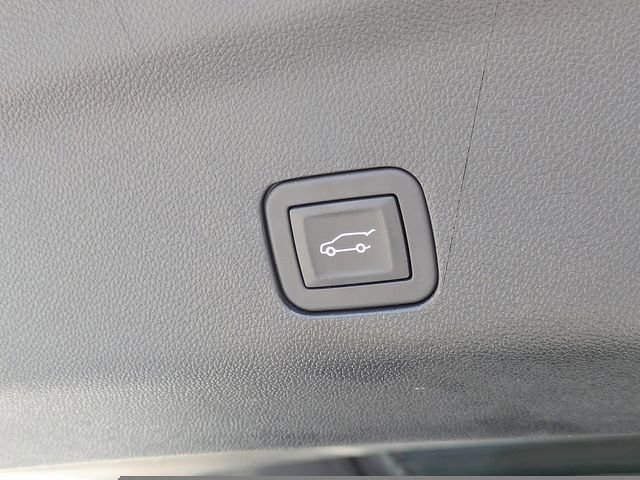 Certified 2025 Cadillac Escalade Sport w/ Touring Package image 12