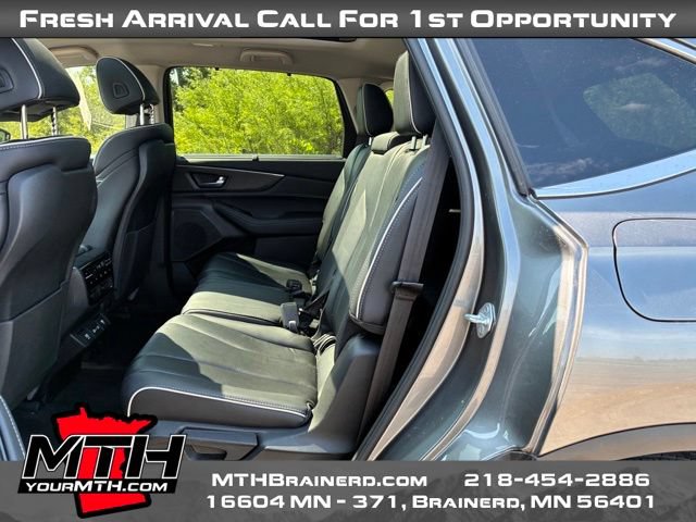 Used 2023 Acura MDX SH-AWD w/ Advance Package image 10