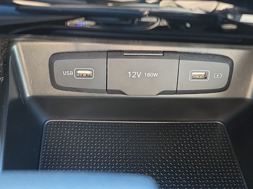 Used 2022 Hyundai Santa Cruz SEL image 26