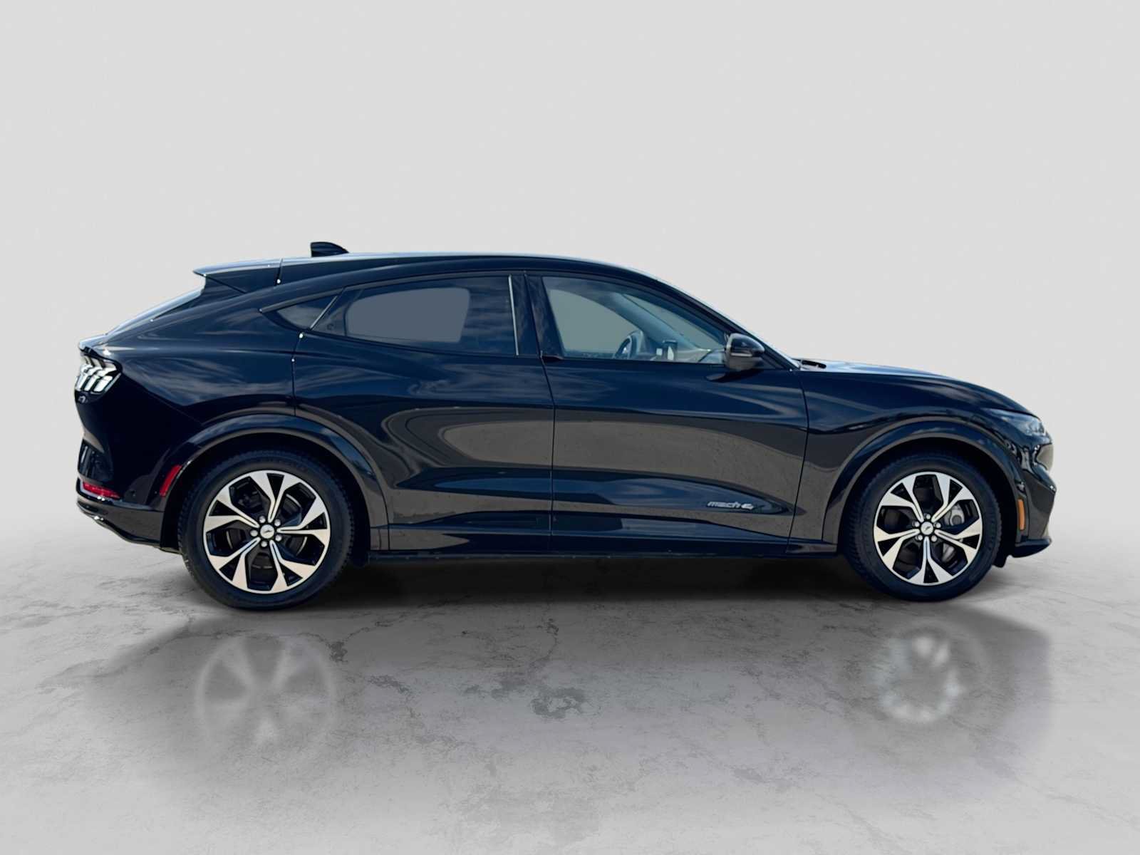 Used 2021 Ford Mustang Mach-E Premium AWD/4WD image 7