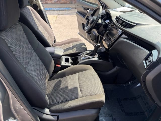 Used 2021 Nissan Rogue Sport SV FWD image 35