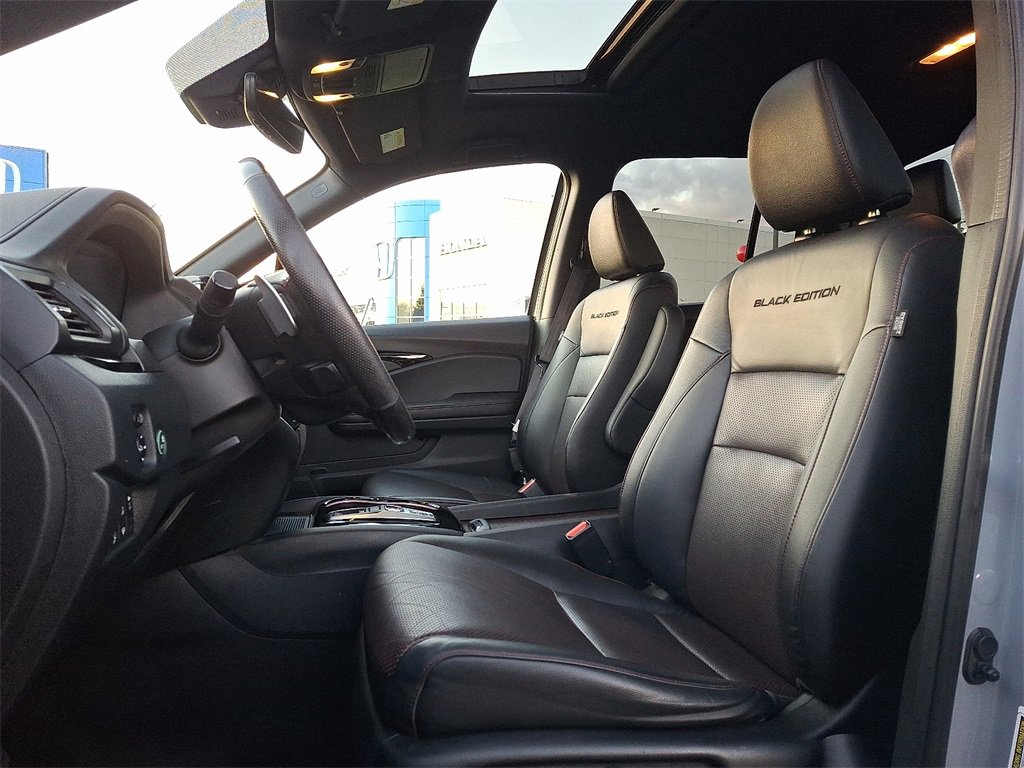 Used 2022 Honda Ridgeline Black Edition image 13
