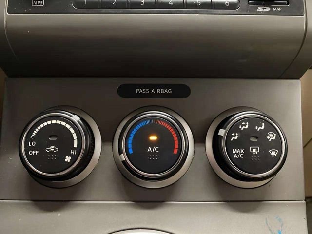 Used 2010 Nissan Sentra 2.0 SL w/ Leather Pkg image 54