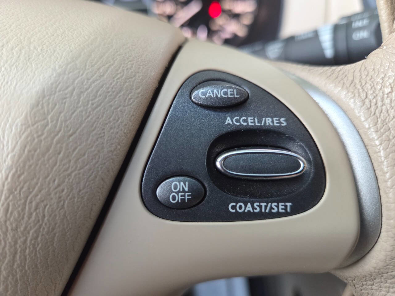 Used 2014 Nissan Pathfinder SL w/ SL Premium Package image 36