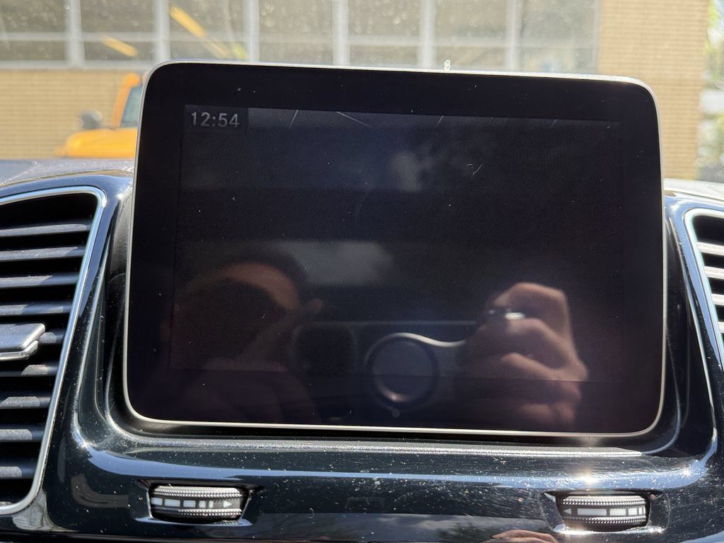 Used 2018 Mercedes-Benz GLS 450 4MATIC image 20