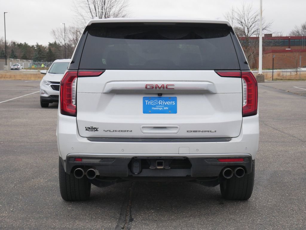 Used 2022 GMC Yukon Denali w/ Max Trailering Package image 4