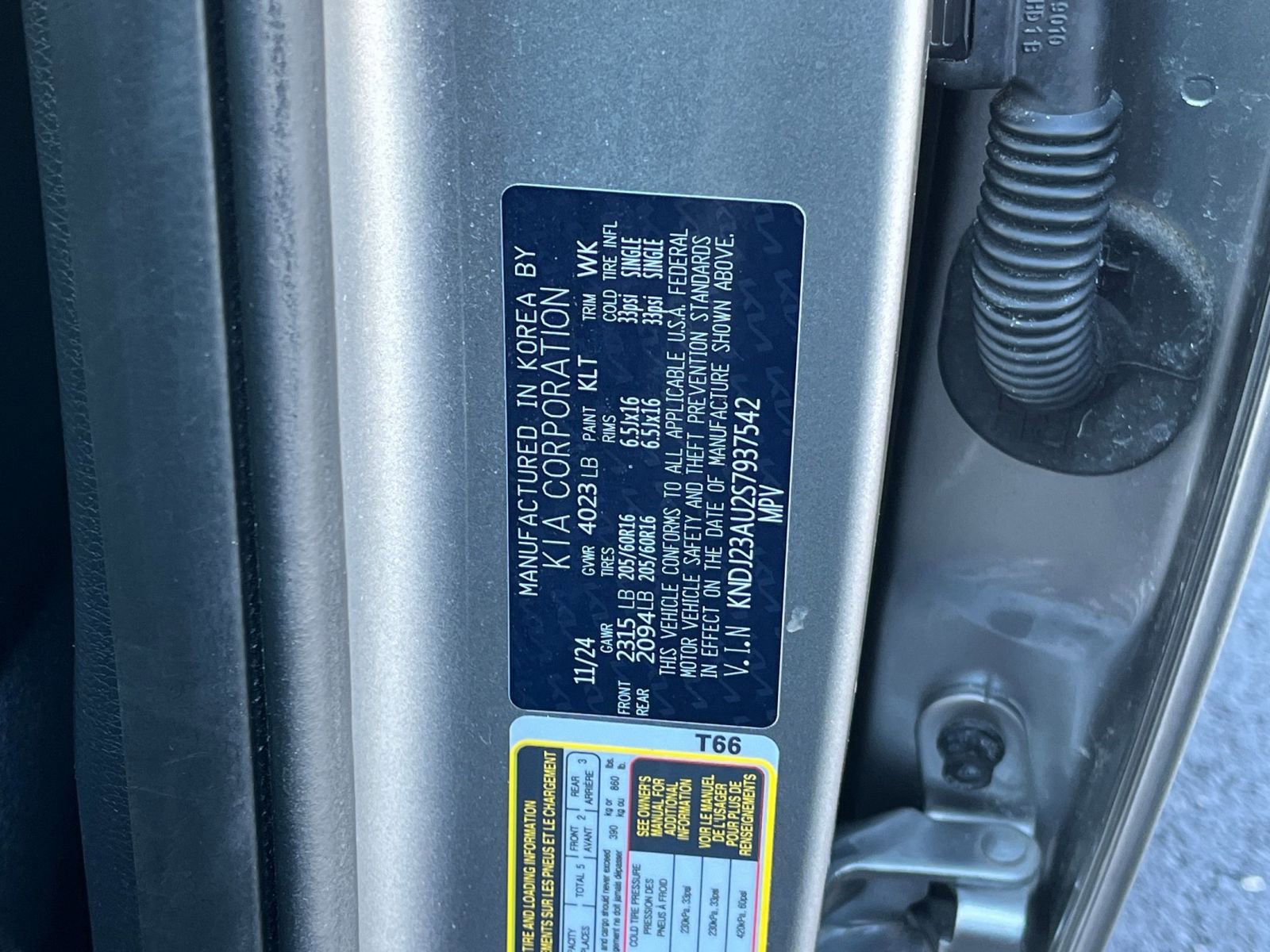 Used 2025 Kia Soul LX w/ LX Technology Package image 24