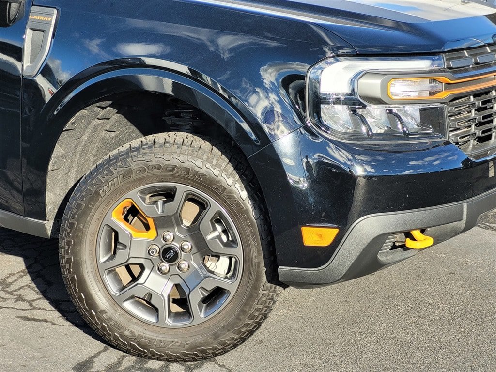 Used 2023 Ford Maverick Tremor AWD/4WD image 3