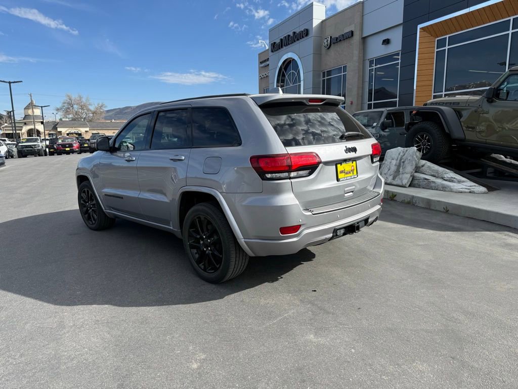 Used 2018 Jeep Grand Cherokee Altitude image 6