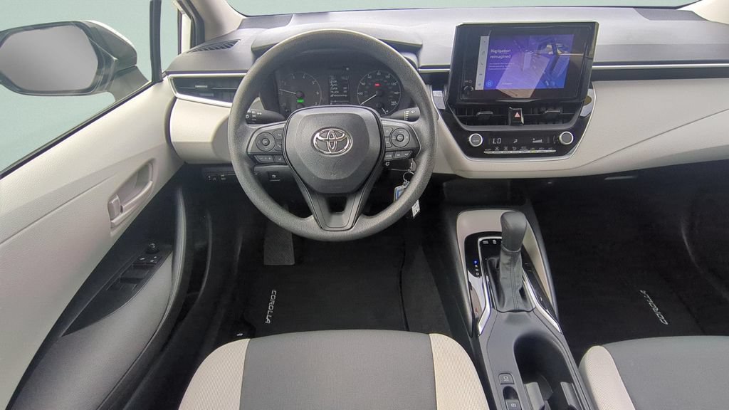 Used 2024 Toyota Corolla LE FWD image 11