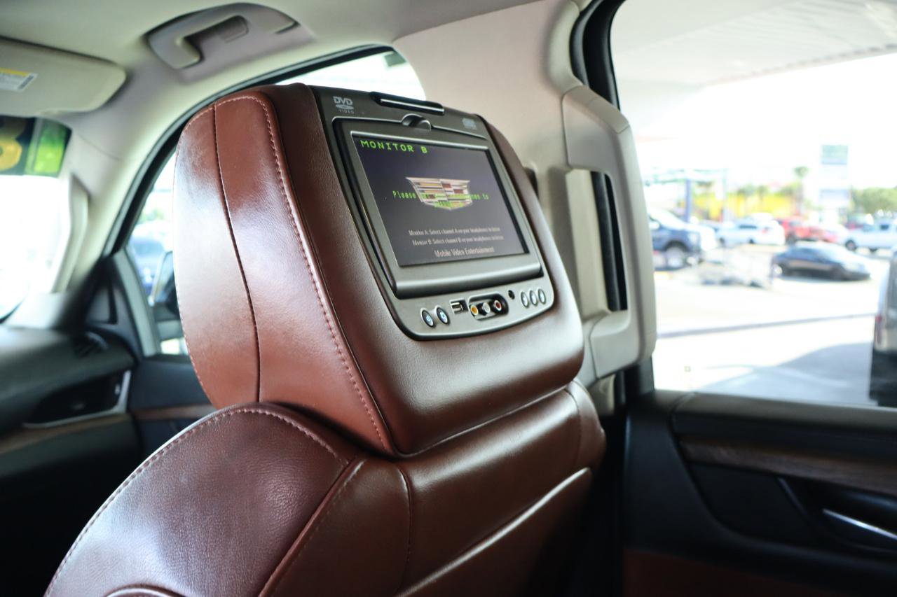 Used 2018 Cadillac Escalade Luxury RWD image 31