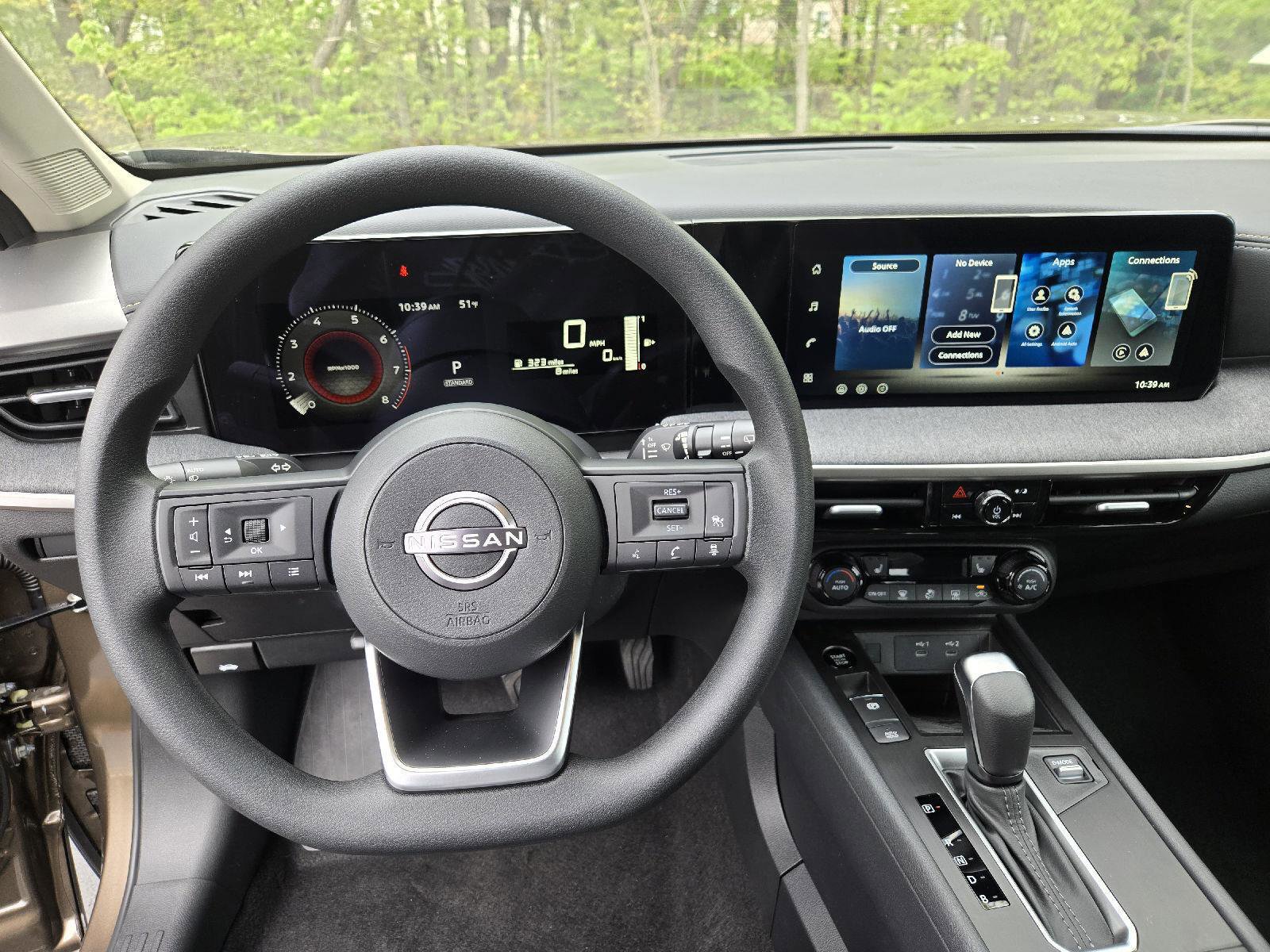 New 2026 Nissan Kicks SV w/ SV Premium Package AWD/4WD image 11