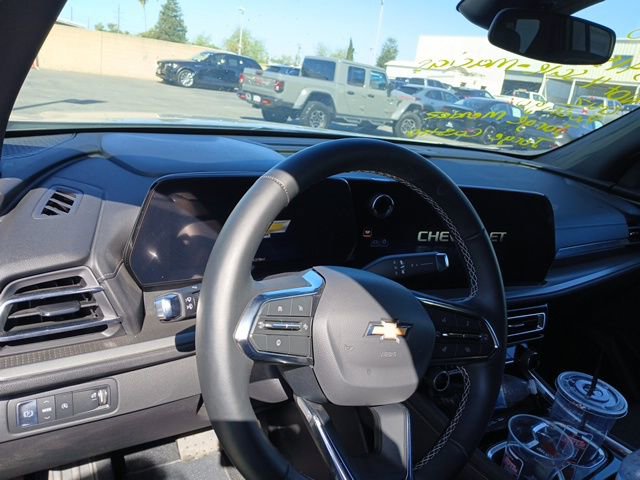 Used 2026 Chevrolet Traverse LT FWD image 10