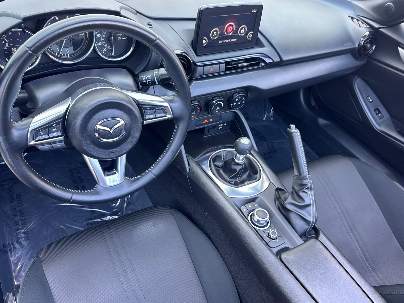 Used 2022 MAZDA MX-5 Miata Sport RWD image 15