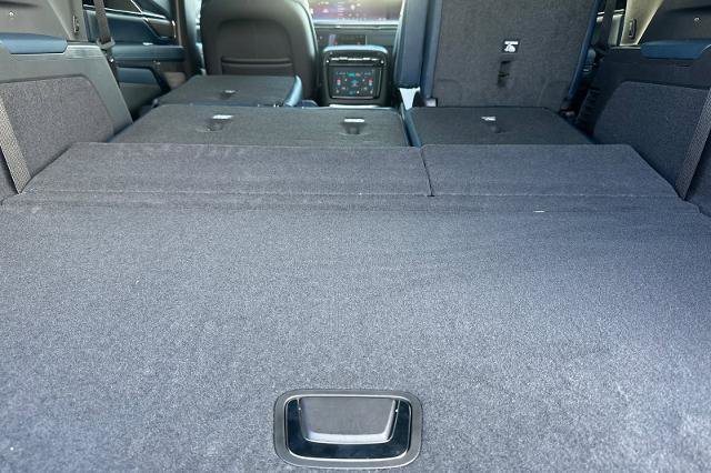 New 2025 Cadillac Escalade IQ Luxury 2 image 17