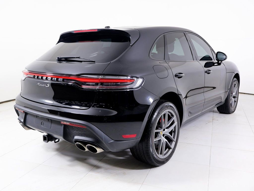 Certified 2023 Porsche Macan S image 36