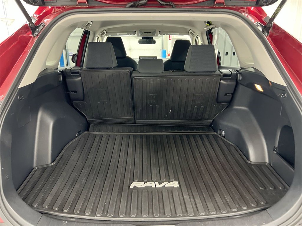 Used 2019 Toyota RAV4 LE w/ All Weather Liner Package image 23