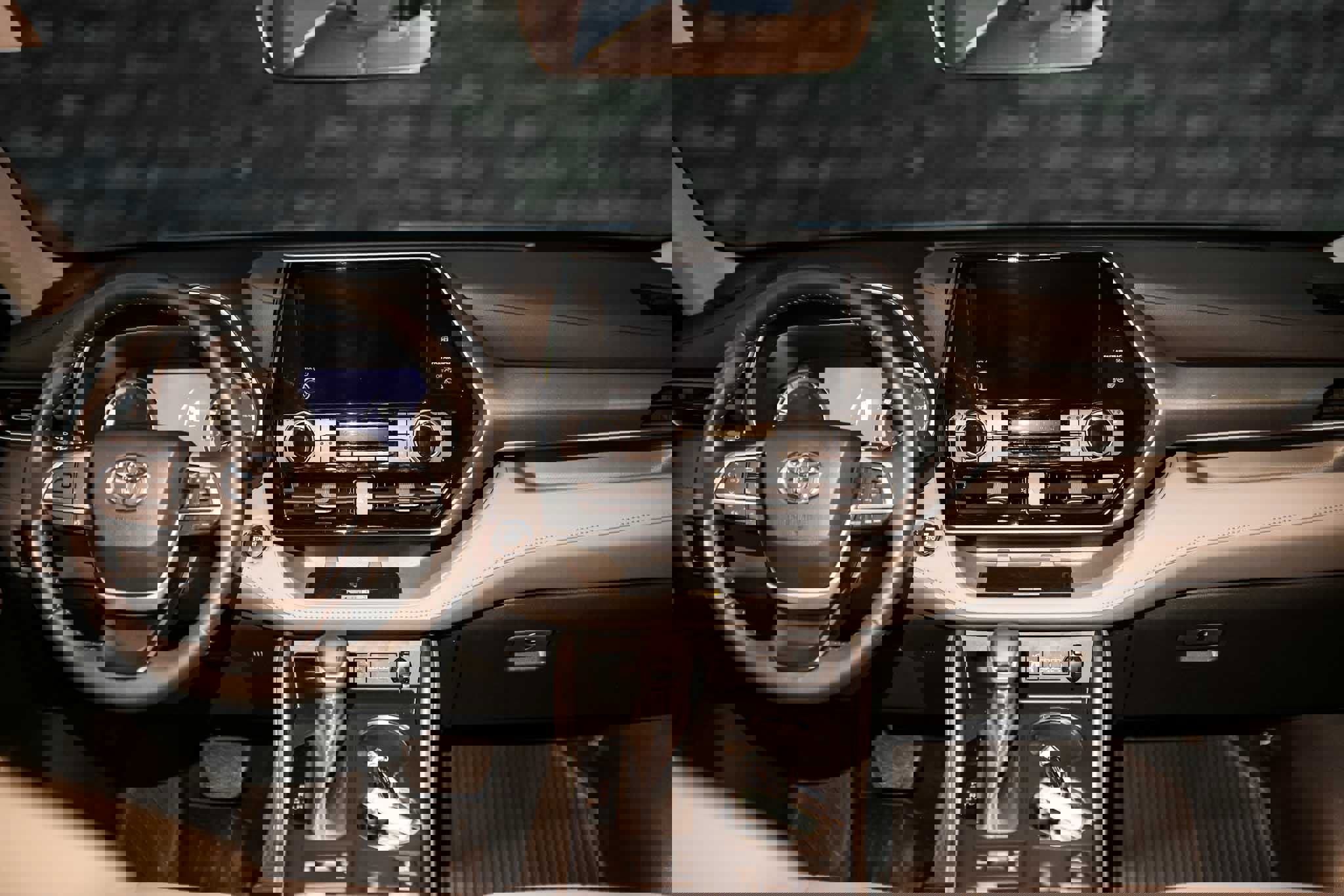 Certified 2023 Toyota Highlander XLE image 27