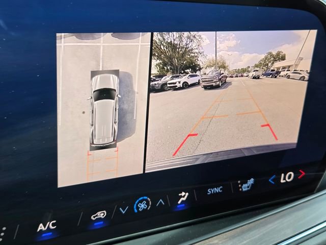 Certified 2025 Chevrolet Tahoe LT image 32