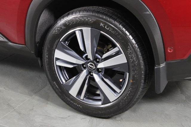 Certified 2023 Nissan Rogue Platinum w/ Platinum Premium Package FWD image 15