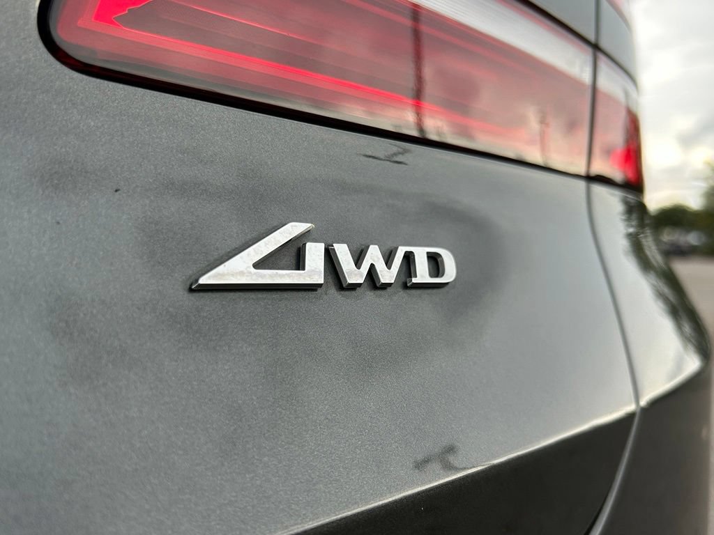 Used 2025 Genesis GV80 2.5T Standard AWD/4WD image 51