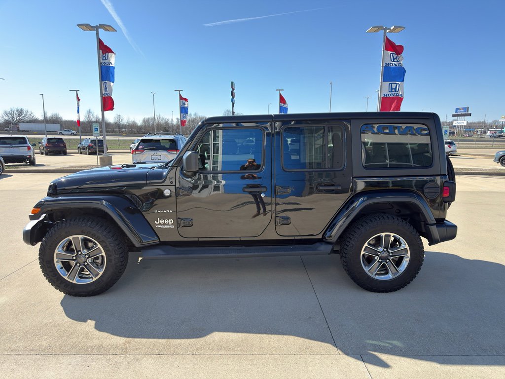 Used 2019 Jeep Wrangler Unlimited Sahara image 8