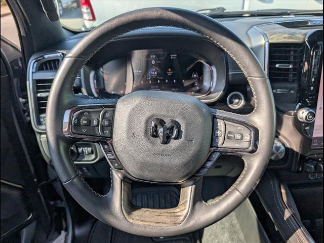 Used 2025 RAM 1500 Limited image 8