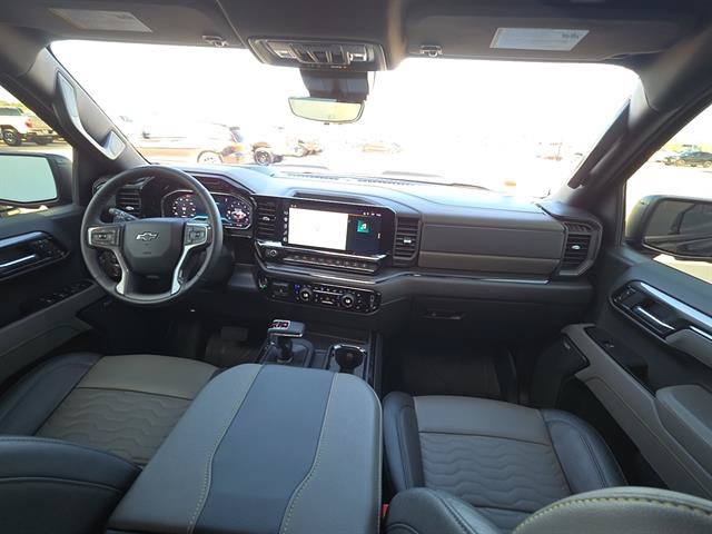 Used 2025 Chevrolet Silverado 1500 ZR2 w/ Technology Package AWD/4WD image 19