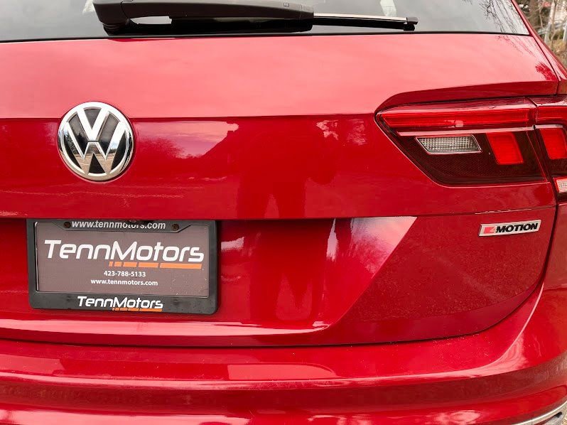 Used 2019 Volkswagen Tiguan SEL image 52