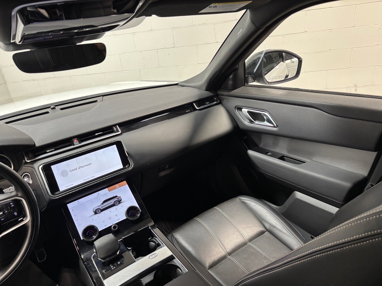 Used 2022 Land Rover Range Rover Velar R-Dynamic S AWD/4WD image 37