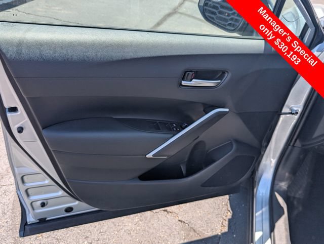 Used 2025 Toyota Corolla Cross XLE AWD/4WD image 14