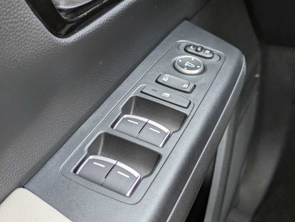 Used 2024 Honda CR-V EX-L image 25