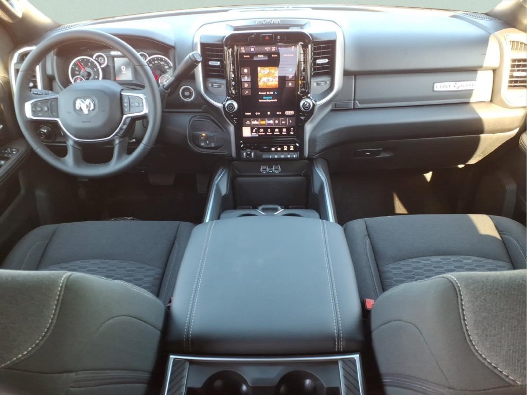 New 2027 RAM 3500 Big Horn AWD/4WD image 11